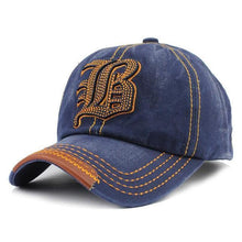 Load image into Gallery viewer, Embroidery Letter W Baseball Cap
